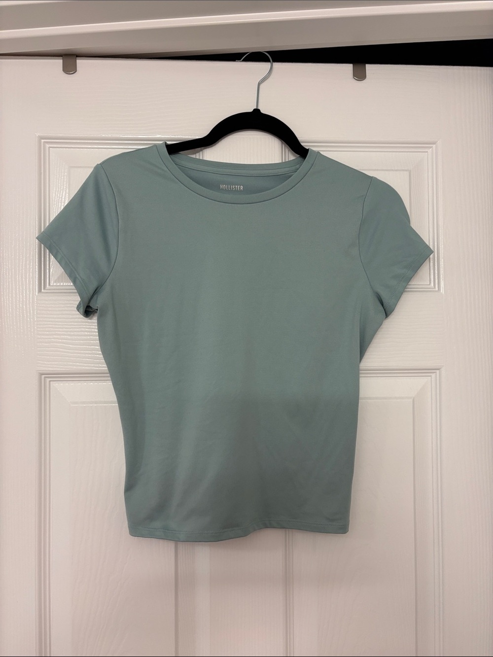 Hollister Women's Short Sleeve Crewneck Tee - Light Sage